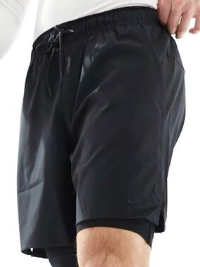 Nike Men's Black 2-in-1 Athletic Training Shorts